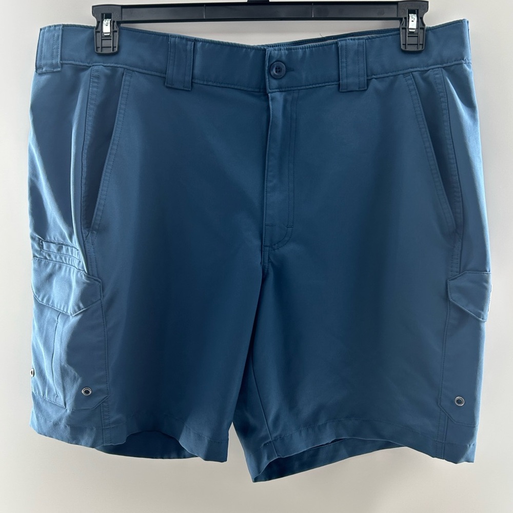 Bimini Bay Outfitters Men's Blue Cargo‎ Shorts Waist 42”